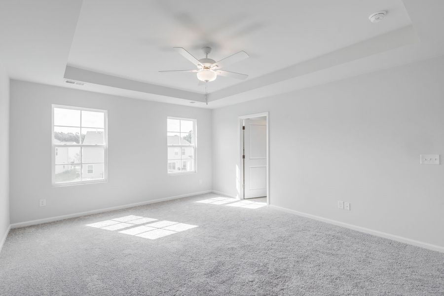 Spacious, unfurnished interior of a new home in Bluefield, Lexington (Image 28). Spacious, unfurnished interior of a new home in Bluefield, Lexington (Image 28).