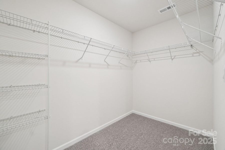 Spacious, unfurnished interior of a new home in Laurelbrook, Sherrills Ford (Image 16).