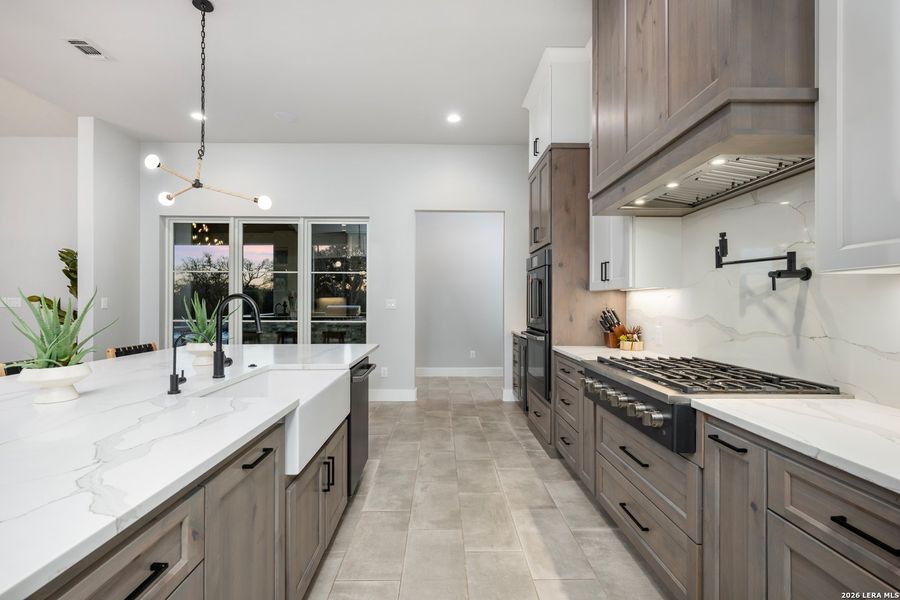 Furnished interior view inside a new home in , Bulverde (Image 7).