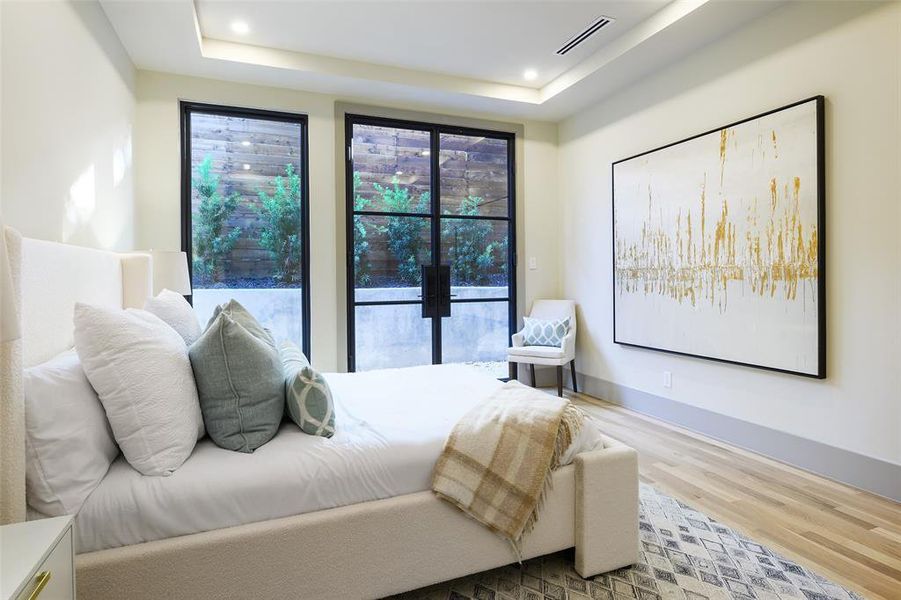 Furnished interior view inside a new home in , Dallas (Image 25). Furnished interior view inside a new home in , Dallas (Image 25).