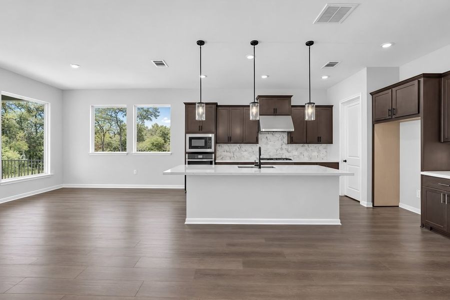 Furnished interior view inside a new home in Silverleaf, Cedar Creek (Image 12). Furnished interior view inside a new home in Silverleaf, Cedar Creek (Image 12).