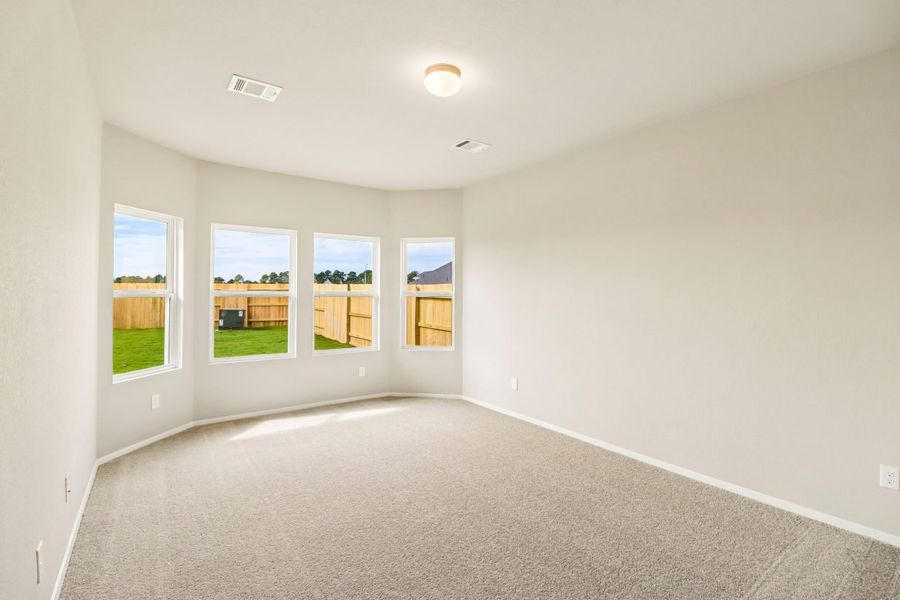 Spacious, unfurnished interior of a new home in Sorella, Tomball (Image 16). Spacious, unfurnished interior of a new home in Sorella, Tomball (Image 16).