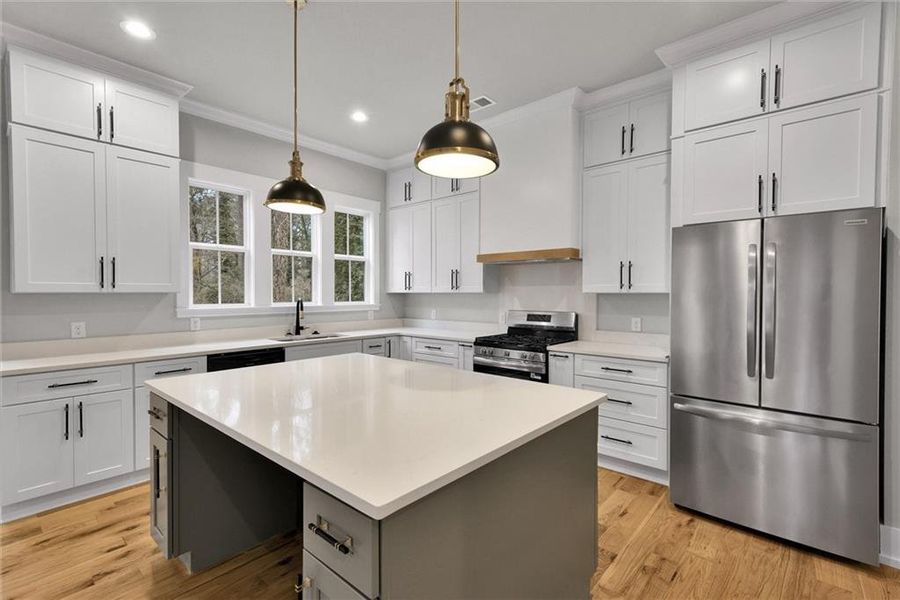 Furnished interior view inside a new home in , Atlanta (Image 8).