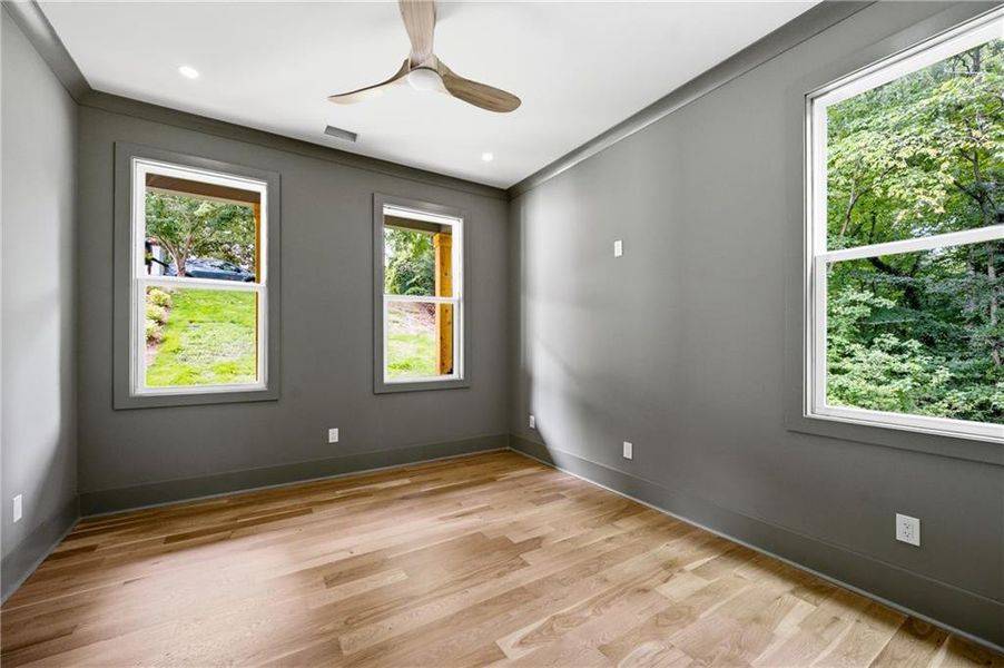 Spacious, unfurnished interior of a new home in , Marietta (Image 25).