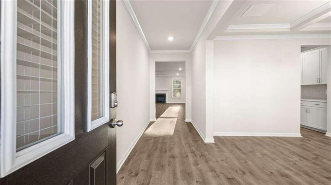 Spacious, unfurnished interior of a new home in Water Oak Estates, Lawrenceville (Image 34).