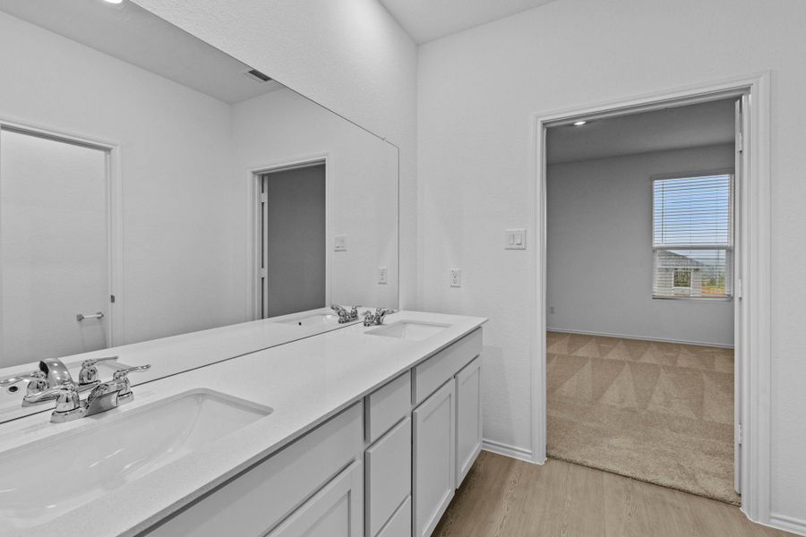 Furnished interior view inside a new home in Clayton Ranch, Copperas Cove (Image 8).