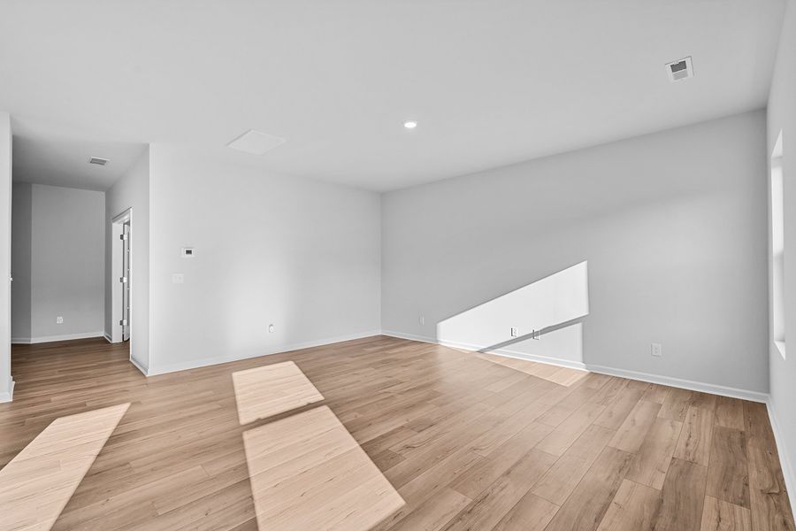 Spacious, unfurnished interior of a new home in Bell West, Kernersville (Image 23).