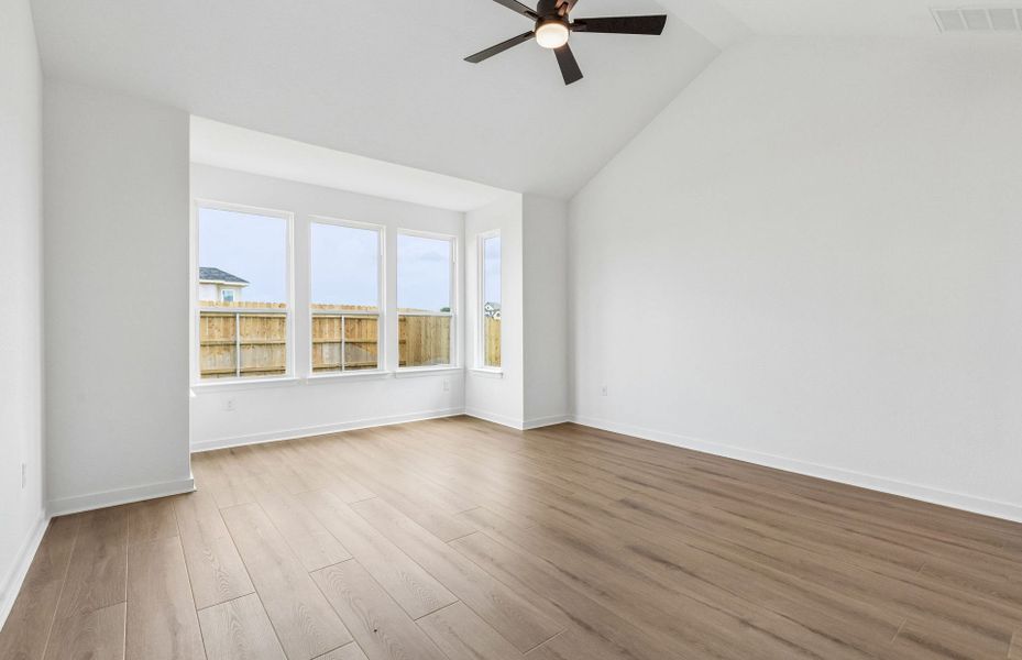 Spacious, unfurnished interior of a new home in Kuempel Farms, Pflugerville (Image 23). Spacious, unfurnished interior of a new home in Kuempel Farms, Pflugerville (Image 23).