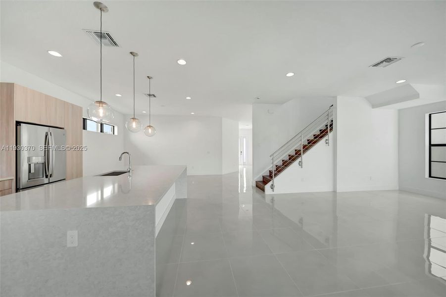 Image 71 of a home in Marina Landings.