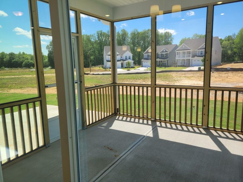 Image 20 of a home in 1158 Place. Image 20 of a home in 1158 Place.