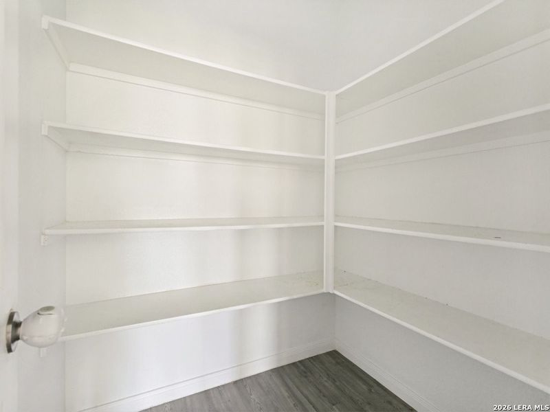 Spacious, unfurnished interior of a new home in , Converse (Image 6).
