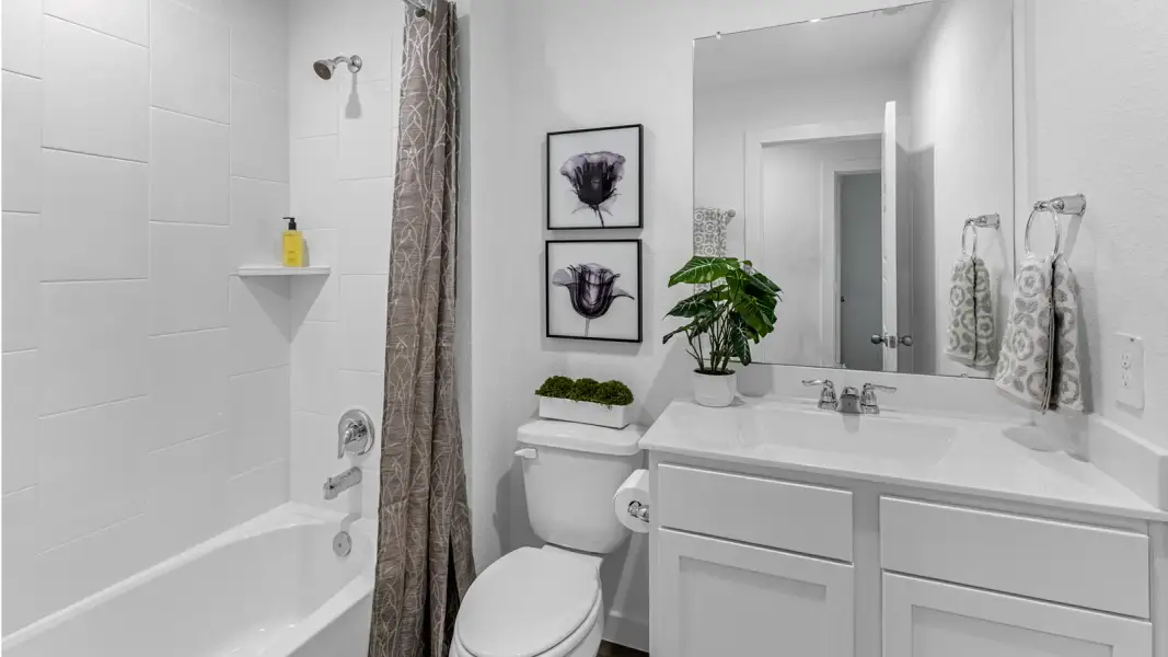 Representative furnished interior of a home built from the Blair by D.R. Horton in Alexander Townhomes, Pearland (Image 22). Representative furnished interior of a home built from the Blair by D.R. Horton in Alexander Townhomes, Pearland (Image 22).