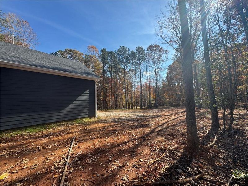 Image 6 of a home in . Image 6 of a home in .