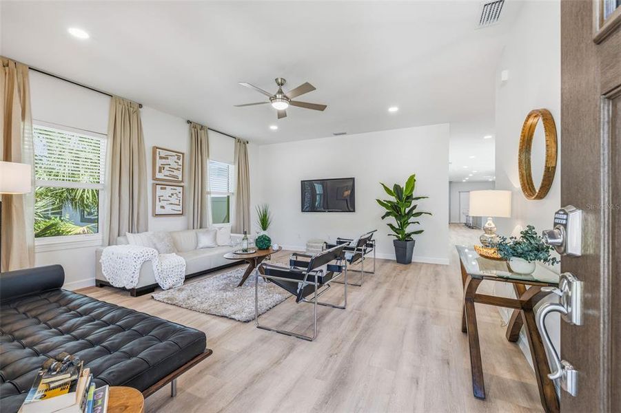 Furnished interior view inside a new home in , St. Petersburg (Image 8).