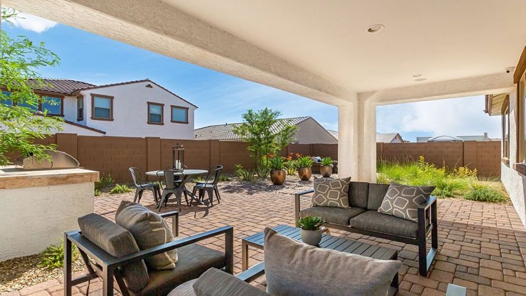 Representative furnished interior of a home built from the 40R1 by Taylor Morrison in Los Cielos at Rancho Mercado, Surprise (Image 32). Representative furnished interior of a home built from the 40R1 by Taylor Morrison in Los Cielos at Rancho Mercado, Surprise (Image 32).