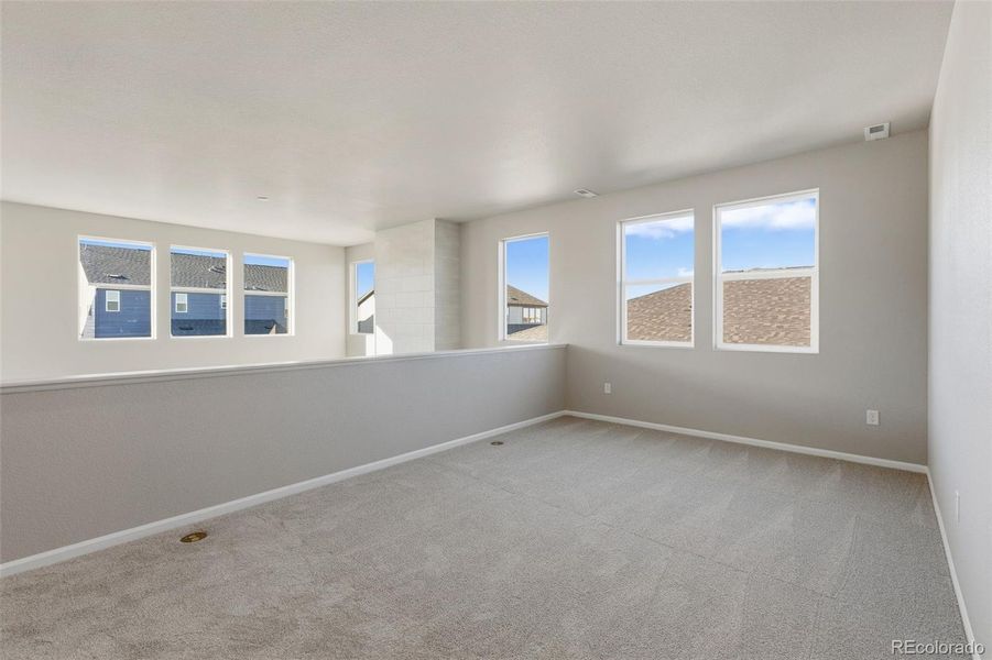 Spacious, unfurnished interior of a new home in Talon Pointe, Thornton (Image 21).