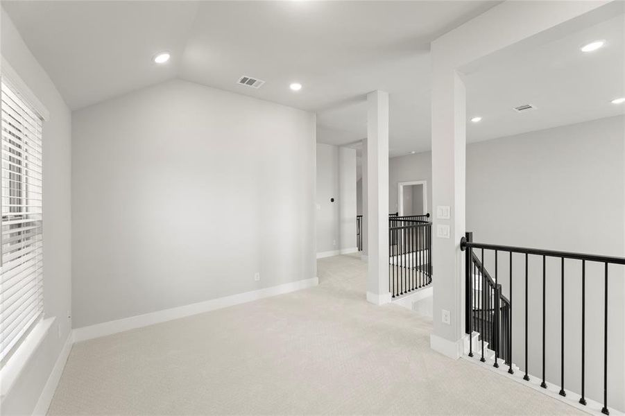 Spacious, unfurnished interior of a new home in Brookfield, Melissa (Image 31). Spacious, unfurnished interior of a new home in Brookfield, Melissa (Image 31).