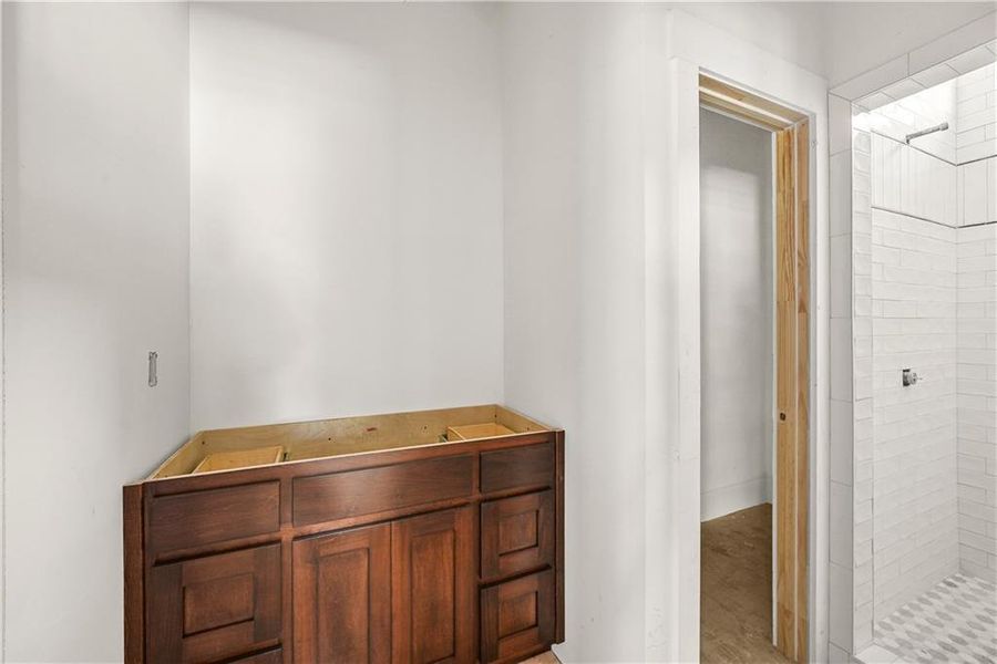 Image 34 of a home in .