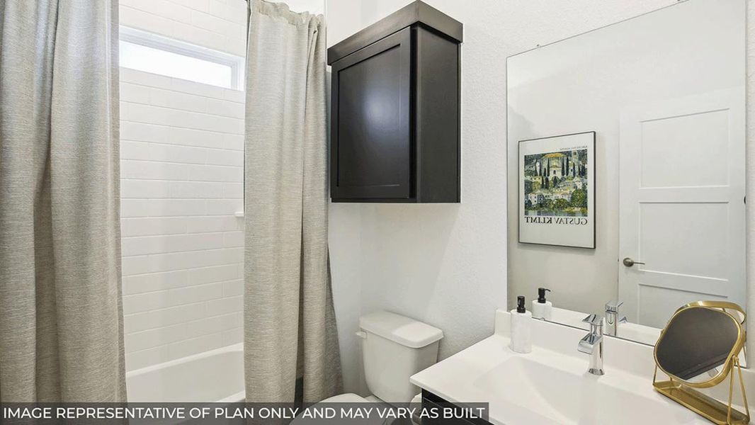 Representative furnished interior of a home built from the Sonoma by D.R. Horton in Riverside Estates, Mont Belvieu (Image 16).