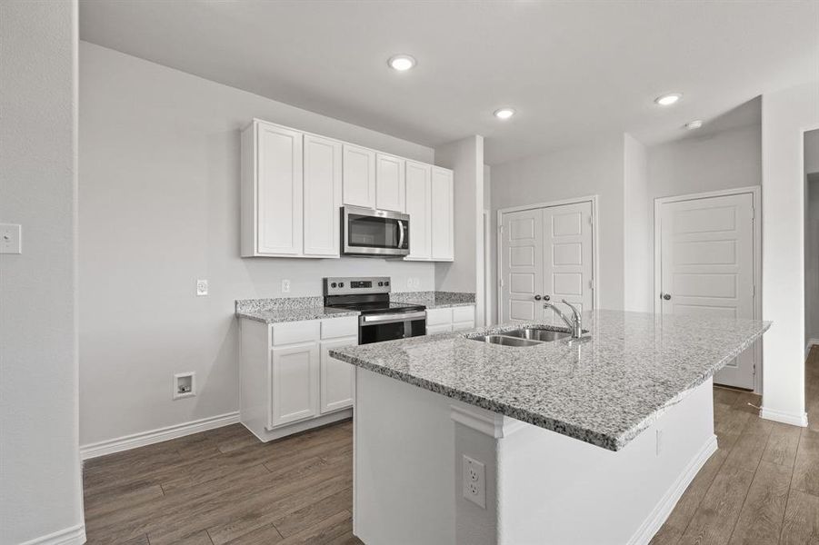 Furnished interior view inside a new home in Sycamore Landing, Fort Worth (Image 8).