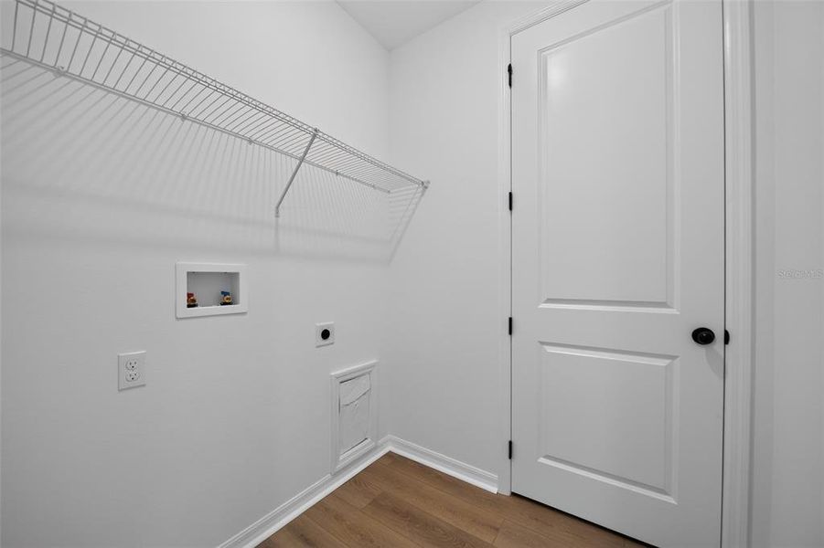 Spacious, unfurnished interior of a new home in Trailside, Mount Dora (Image 10).