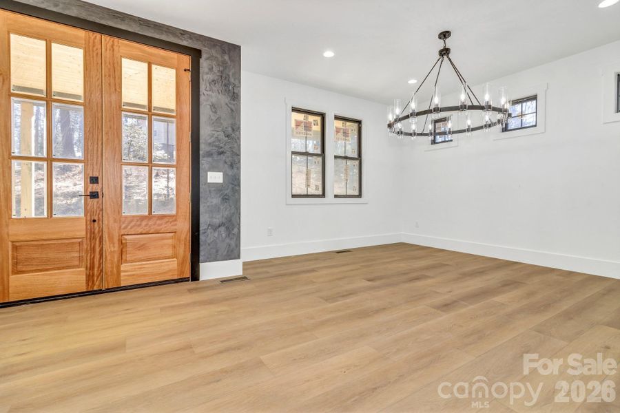 Spacious, unfurnished interior of a new home in , Mills River (Image 18).