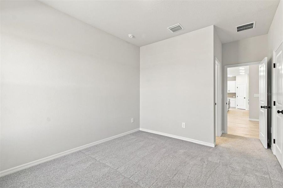 Spacious, unfurnished interior of a new home in Southwind – Executive Series, Plant City (Image 21).