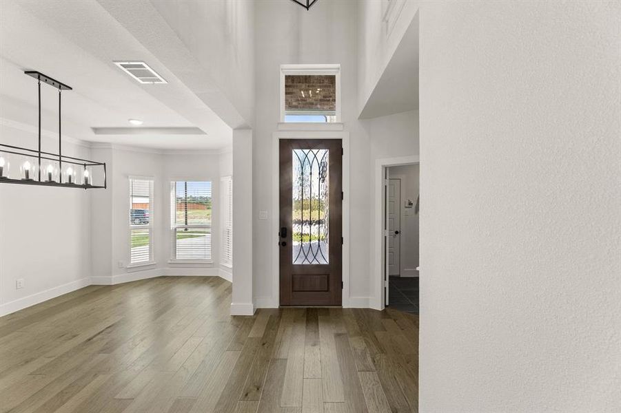 9933 Villa Verde-Entry-1