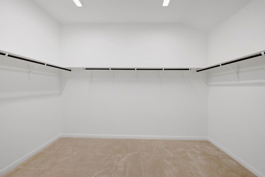 Spacious, unfurnished interior of a new home in The Grand Prairie 50’, Hockley (Image 17).