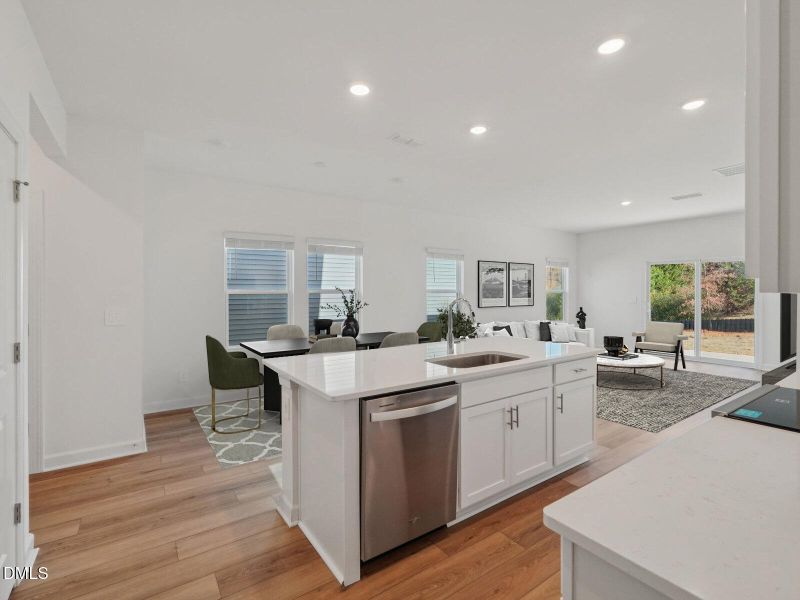 13customcharlottewalnutreserve153231stst