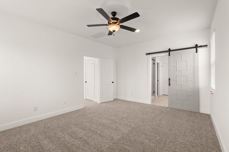 Spacious, unfurnished interior of a new home in Elyson 60's, Katy (Image 23).