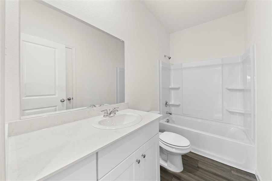 10. 5936 Sahara - 2ND Bath