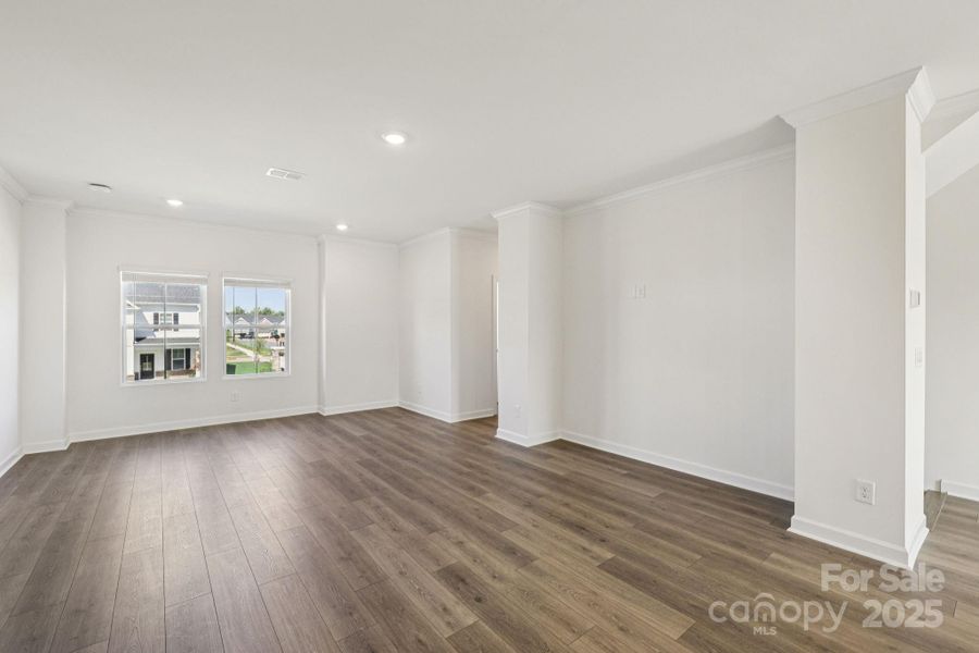 Spacious, unfurnished interior of a new home in Meadows at Wilson Farms - The Heights Series, Fort Mill (Image 20).