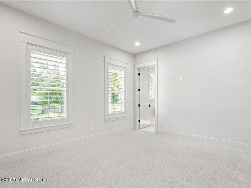 Spacious, unfurnished interior of a new home in , Jacksonville (Image 23).