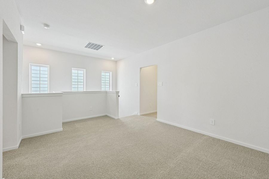 Photo is not of the actual home, but is an inspirational photo of builder’s model home and may depict options, furnishings, and/or decorator features that are not included Photo is not of the actual home, but is an inspirational photo of builder’s model home and may depict options, furnishings, and/or decorator features that are not included