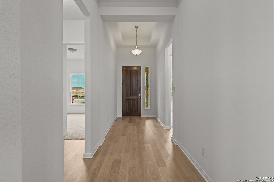 Spacious, unfurnished interior of a new home in Homestead 75', Schertz (Image 29).