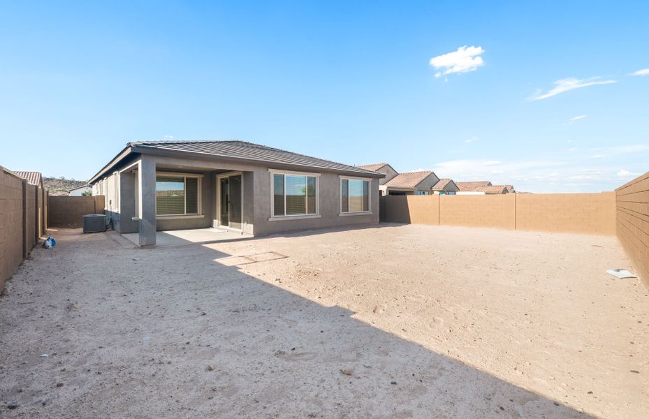 Exterior details and patio area of a home in Sun City Anthem at Merrill Ranch, Florence (Image 3).