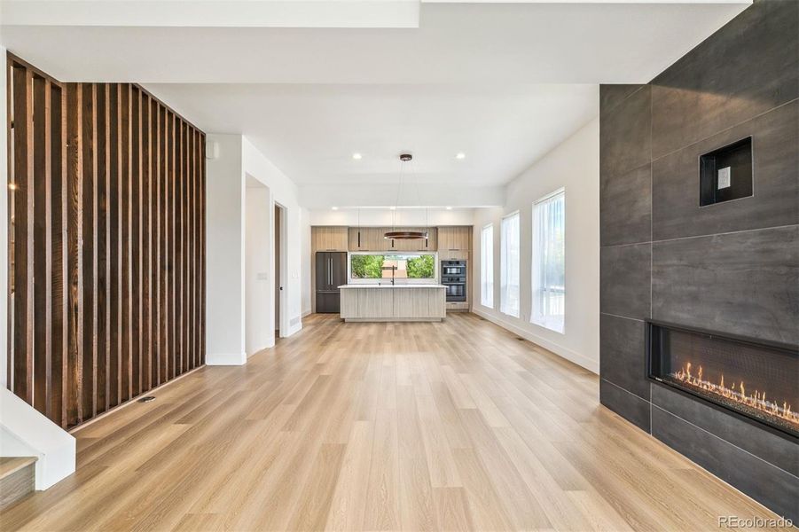 Spacious, unfurnished interior of a new home in , Colorado Springs (Image 20).