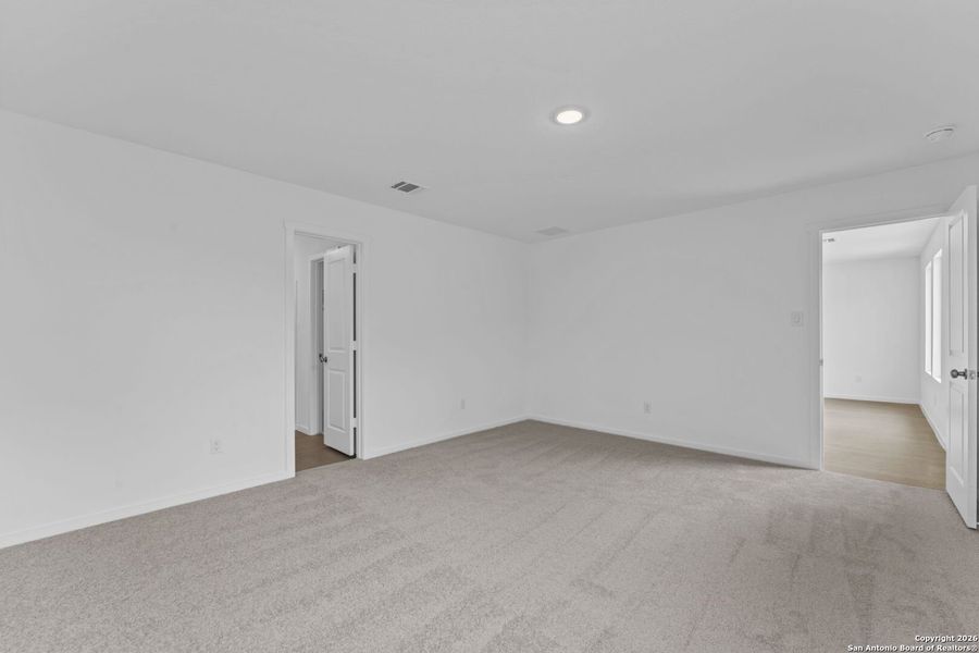 Spacious, unfurnished interior of a new home in Voss Farms: Watermill Collection, New Braunfels (Image 17). Spacious, unfurnished interior of a new home in Voss Farms: Watermill Collection, New Braunfels (Image 17).