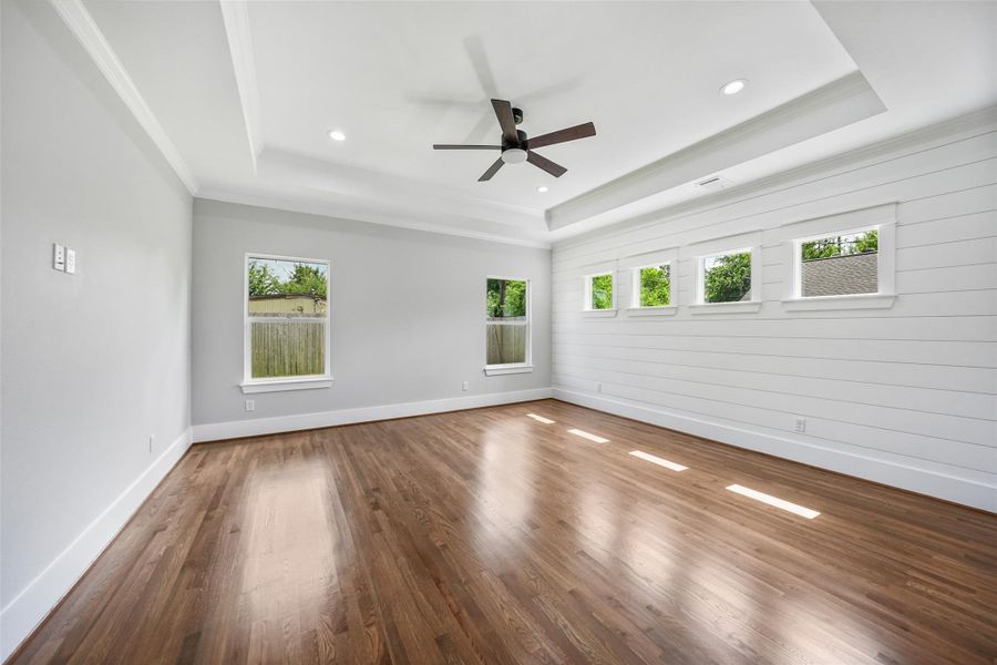 Spacious, unfurnished interior of a new home in , Houston (Image 31).