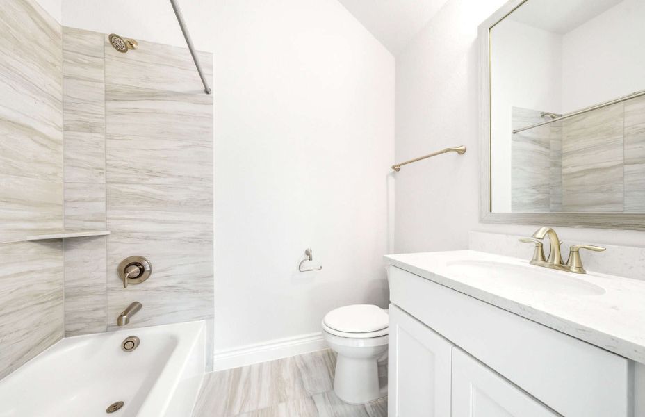 Representative furnished interior of a home built from the 2688AU by Ravenna Homes in Audubon 60′, Magnolia (Image 14).