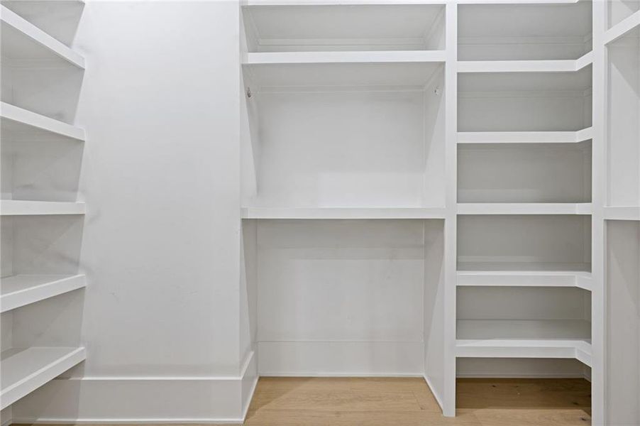 Image 34 of a home in .