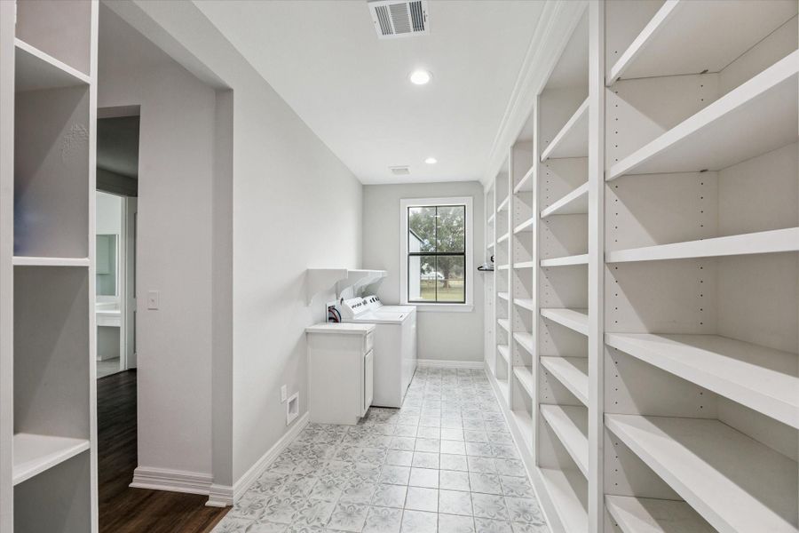 Furnished interior view inside a new home in , Fulshear (Image 12).