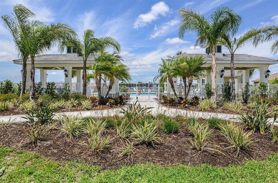 Community amenities in Grand Palm, Venice (Image 6).