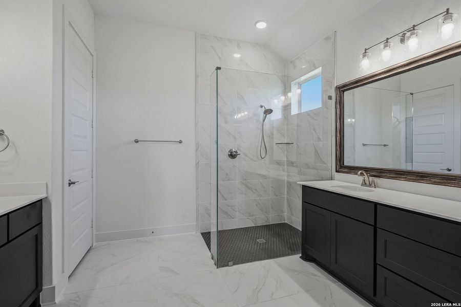 Furnished interior view inside a new home in Sienna Lakes, San Antonio (Image 8).
