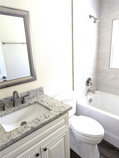 Furnished interior view inside a new home in , Mulberry (Image 7).