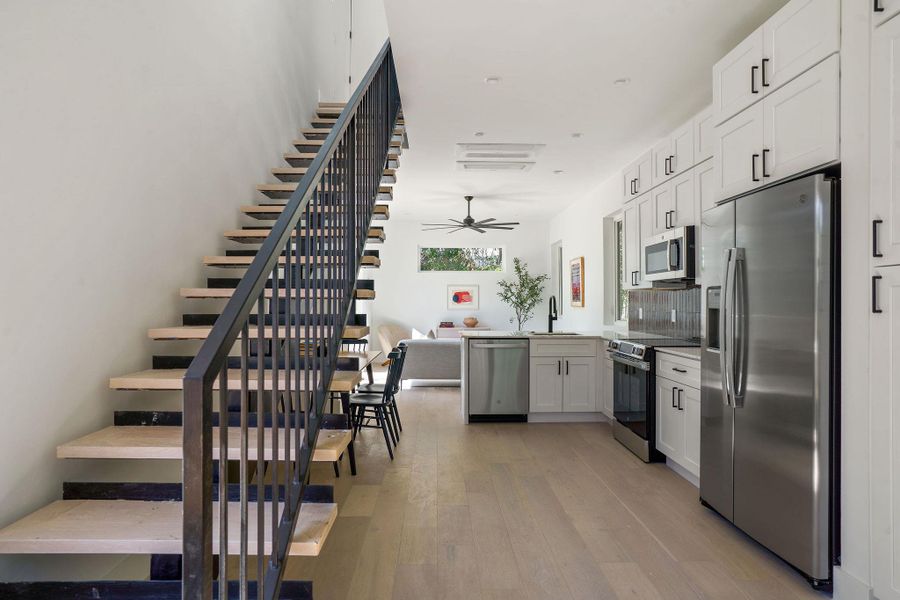 Image 16 of a home in .