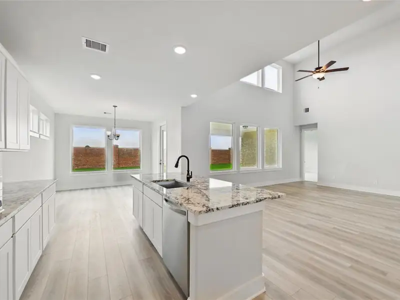 Furnished interior view inside a new home in Lago Mar, Texas City (Image 11).