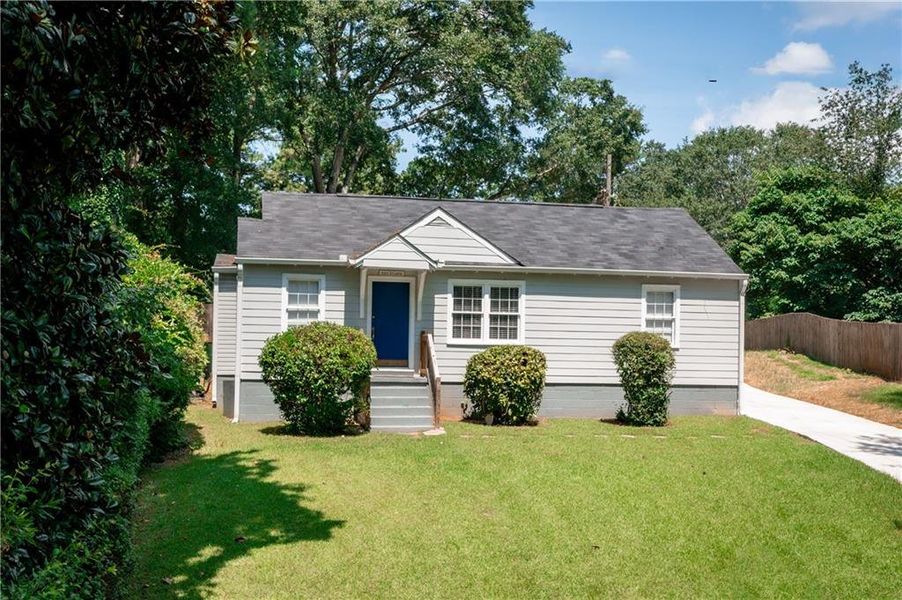 Front exterior of a new home in , Atlanta, GA, highlighting curb appeal (Image 27). Front exterior of a new home in , Atlanta, GA, highlighting curb appeal (Image 27).