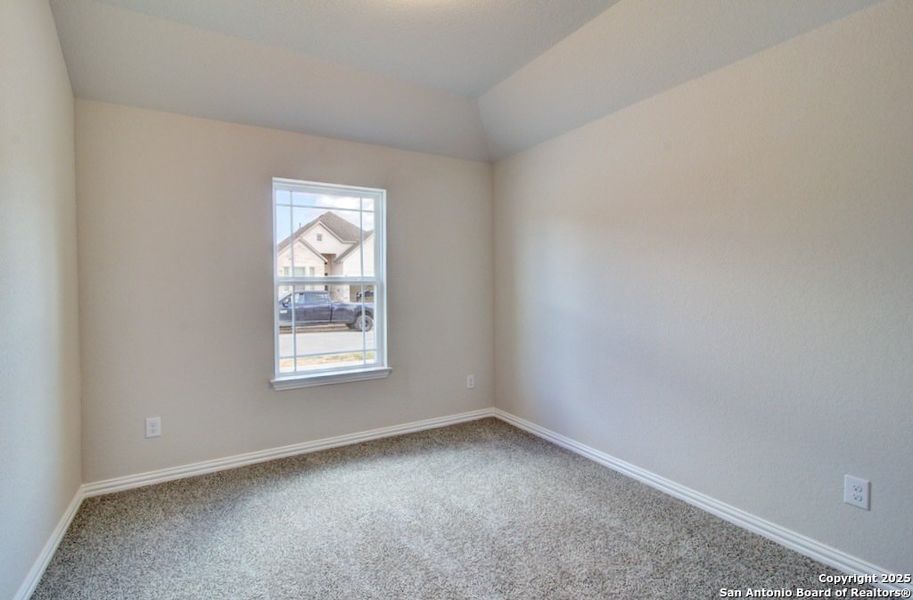Spacious, unfurnished interior of a new home in Meyer Ranch – Premier, New Braunfels (Image 13). Spacious, unfurnished interior of a new home in Meyer Ranch – Premier, New Braunfels (Image 13).